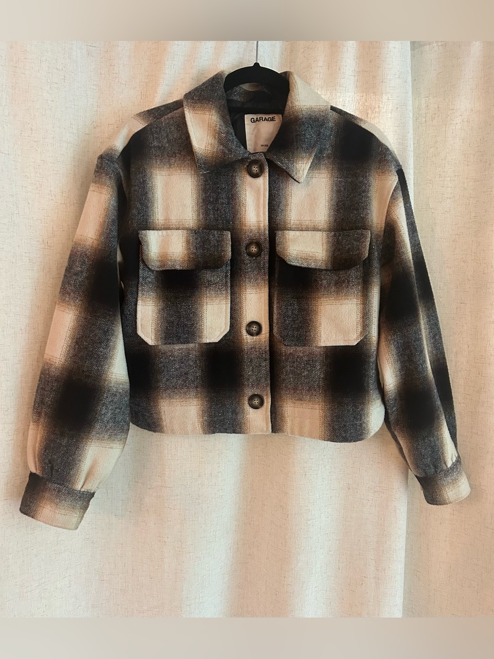 Garage Black & Cream Ombre Plaid Cropped Button-Up Jacket / Shacket - Size XS